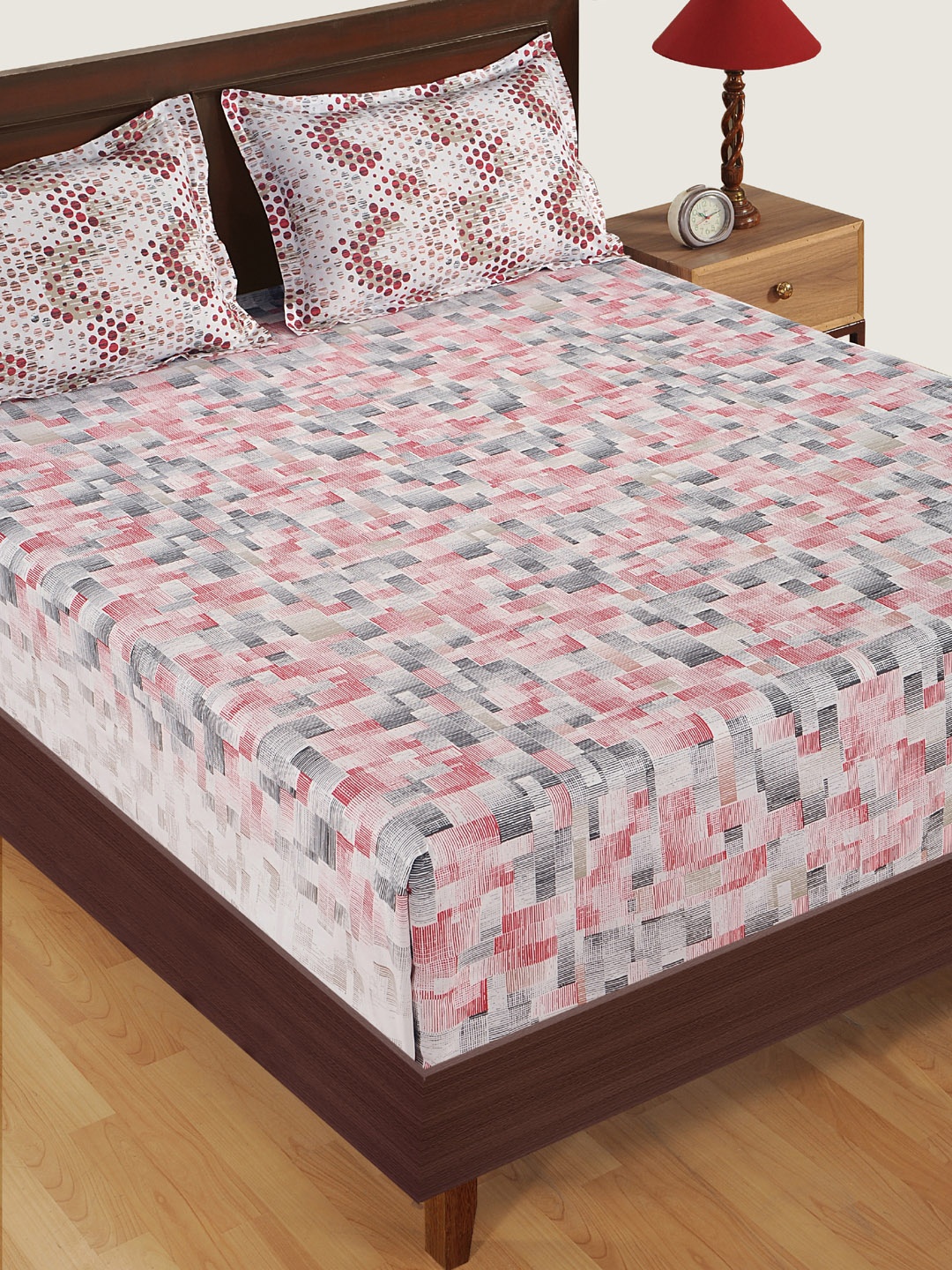 

SWAYAM Red & Red Geometric 180 TC Cotton 1 King Bedsheet with 2 Pillow Covers