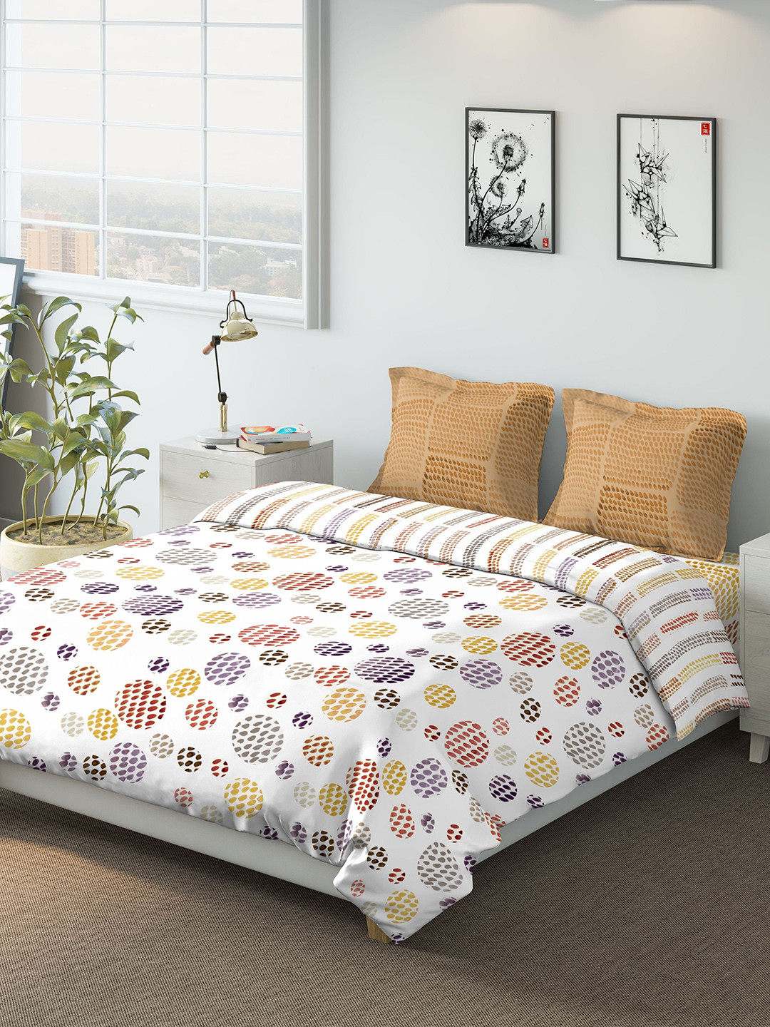 

DDecor Orange & Multicoloured 136TC Printed Bedding Set with Comforter