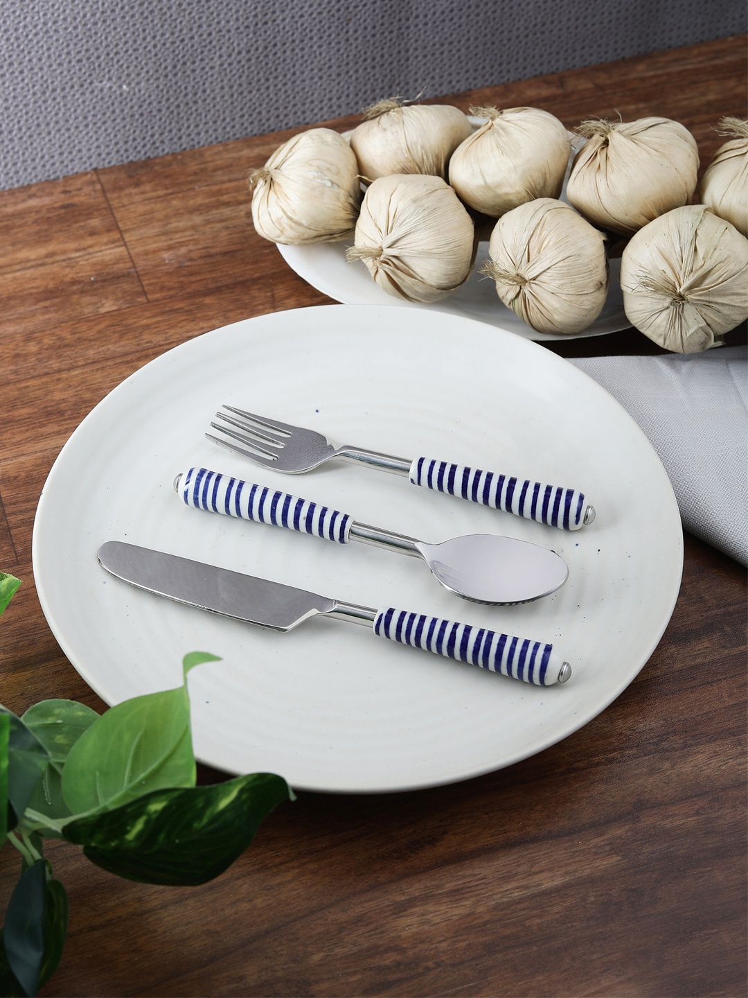 

VarEesha Set Of 3 Blue Stainless Steel Spoons Set
