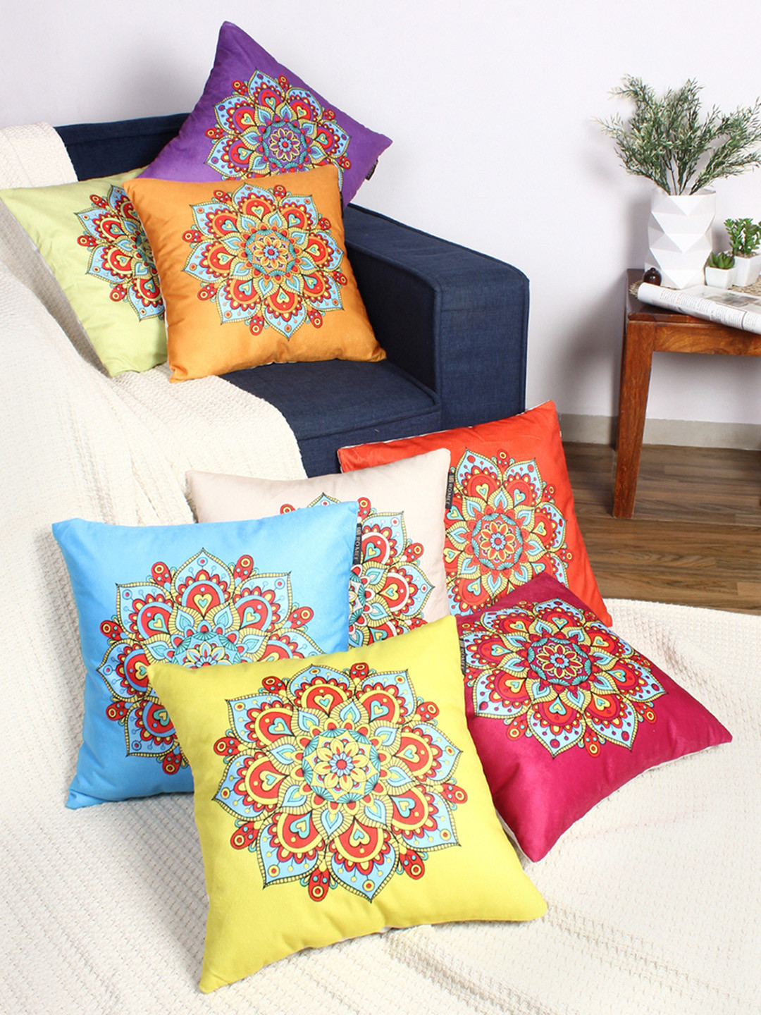 

ROMEE Multicoloured Set of 8 Ethnic Motifs Square Cushion Covers, Multi