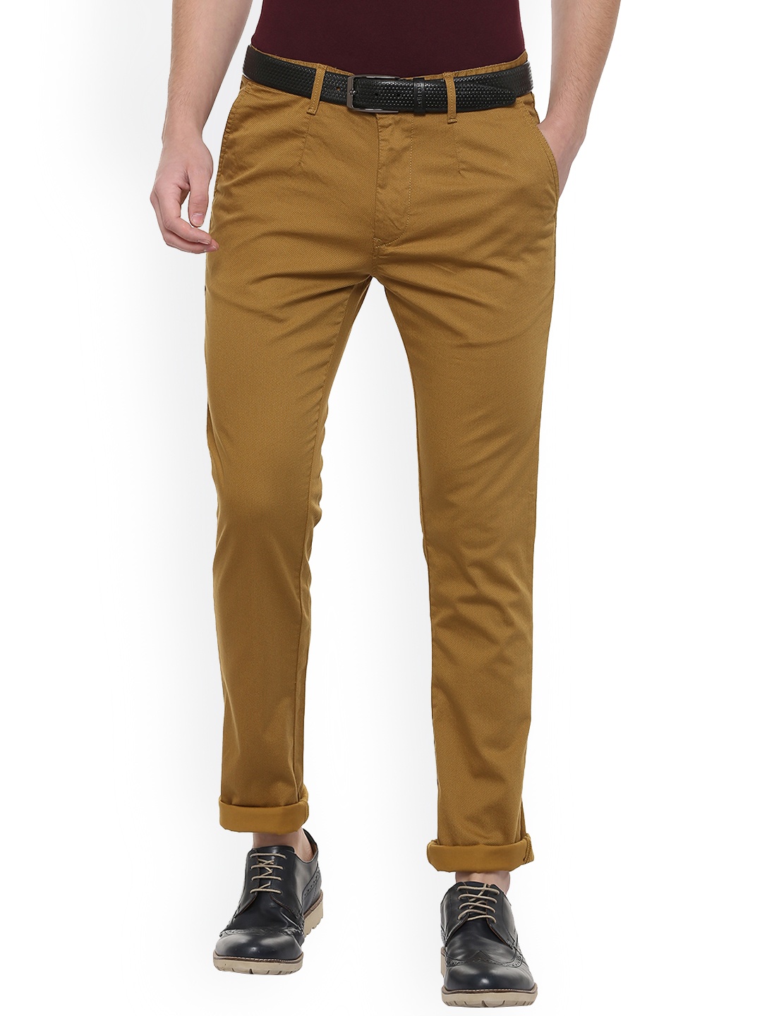 

V Dot Men Brown Slim Fit Solid Regular Trousers