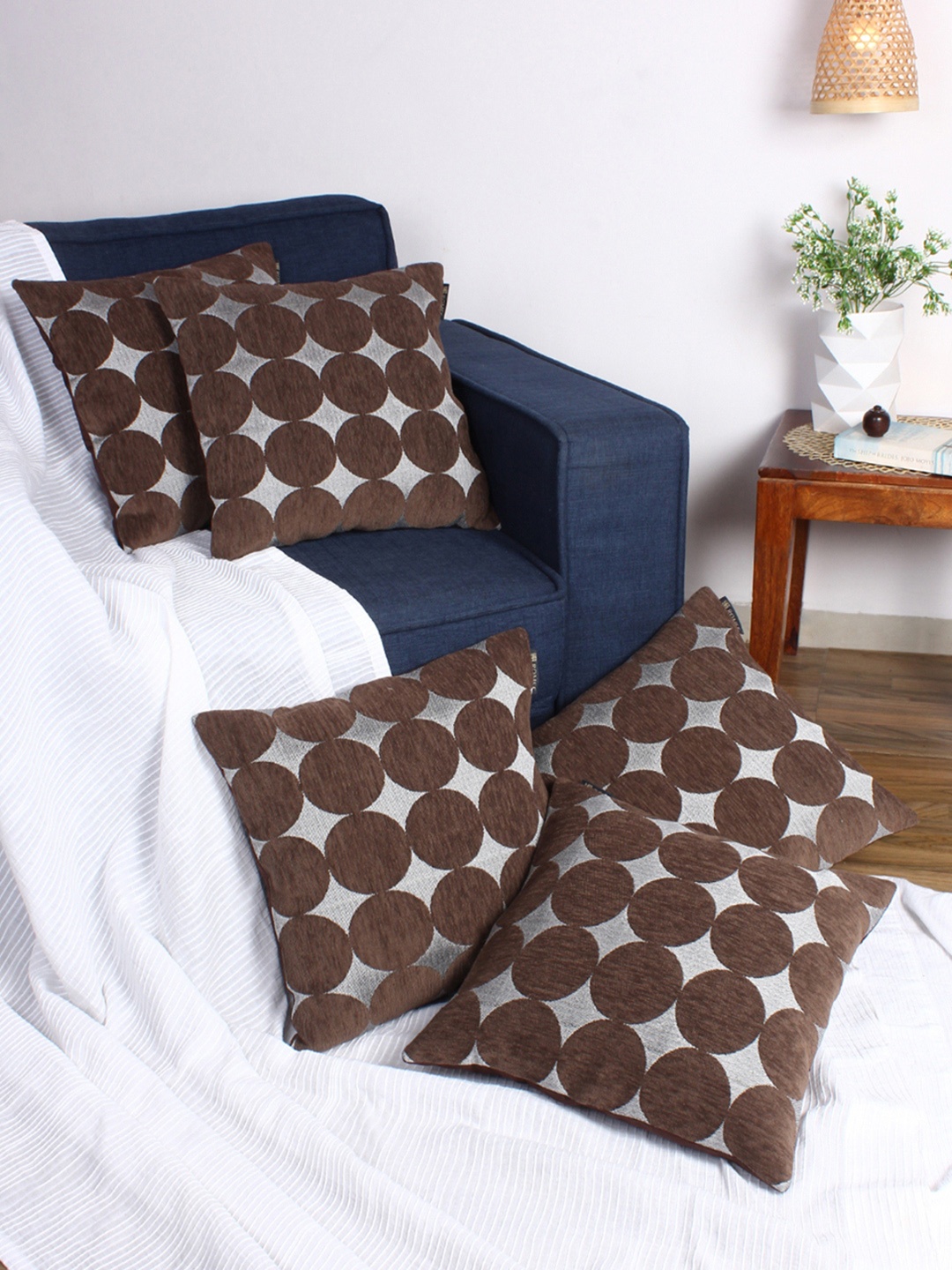 

ROMEE Brown Set of 5 Geometric Square Cushion Covers