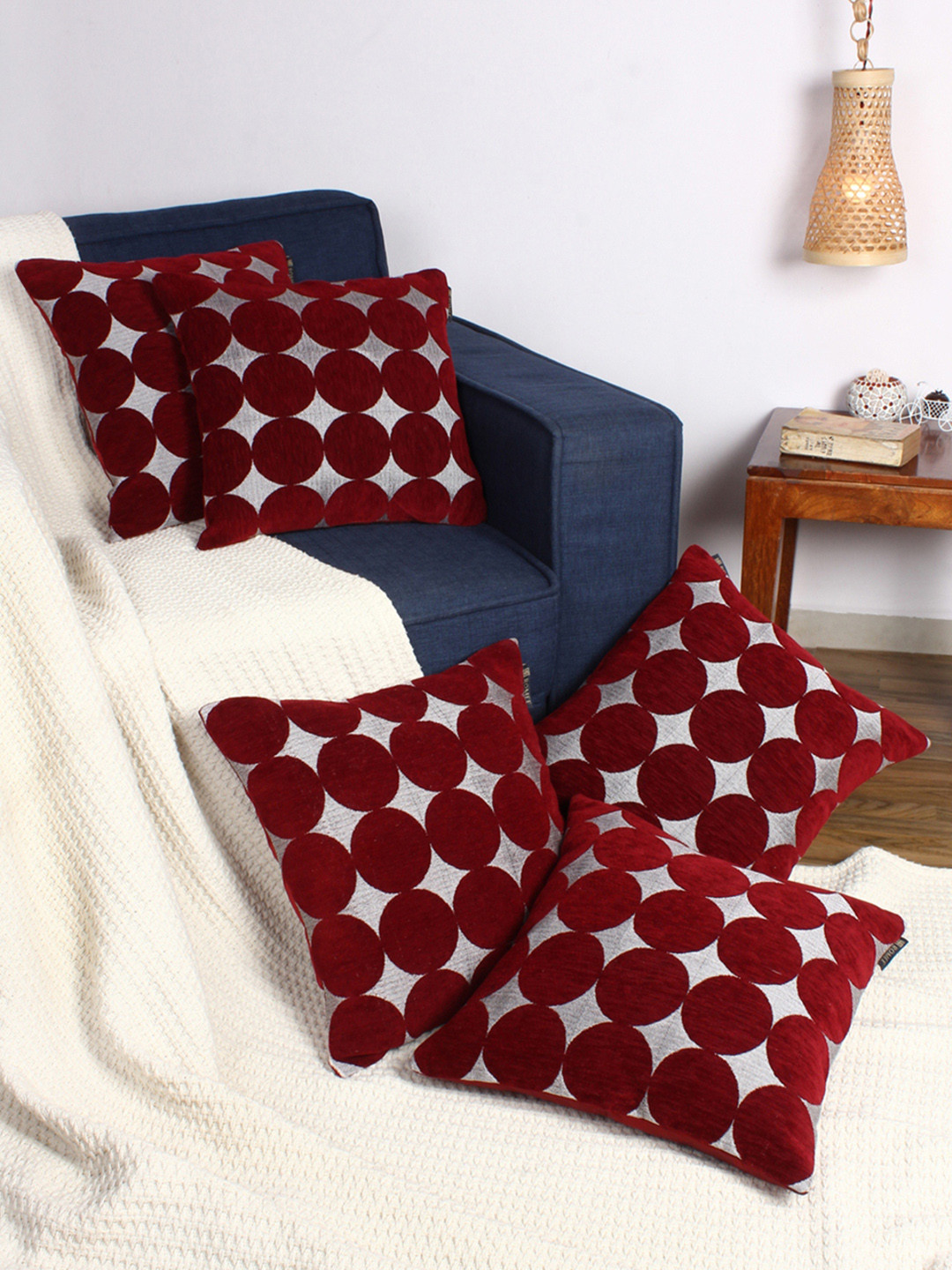 

ROMEE Maroon Set of 5 Geometric Square Cushion Covers