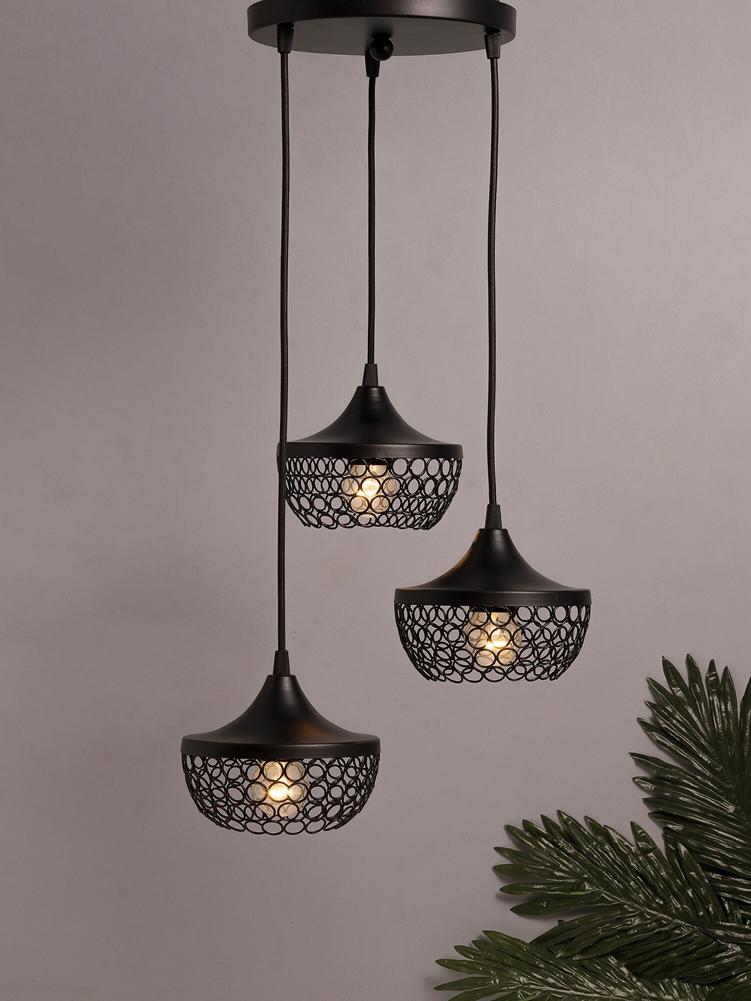 

Homesake Black Textured Cluster Lights