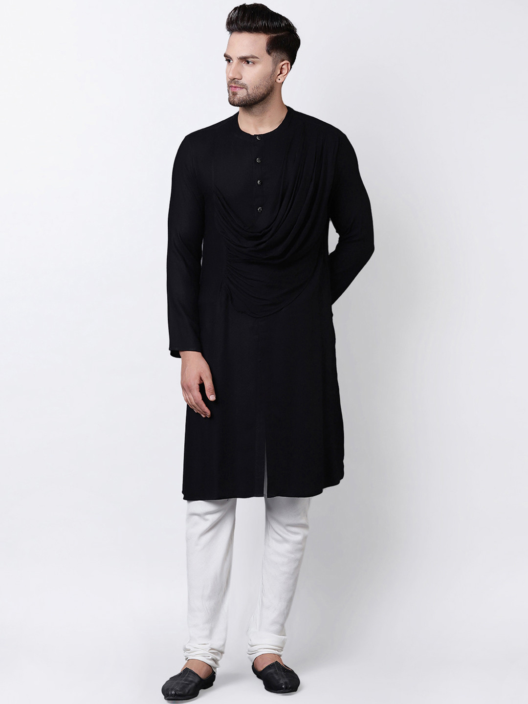 

I Know Men Black Solid Straight Kurta
