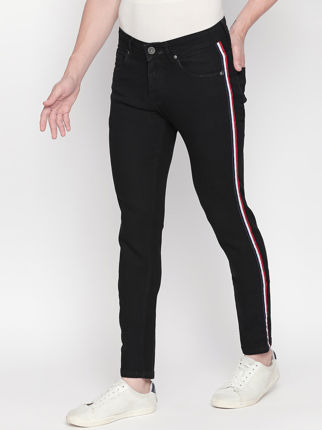 

High Star Men Black Slim Fit Mid-Rise Clean Look Stretchable Jeans