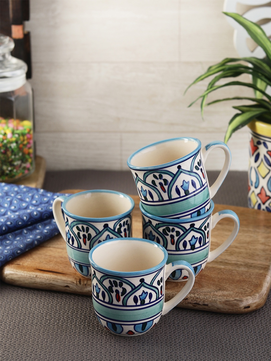 VarEesha Set of 4 Printed Ceramic Cups, Off white