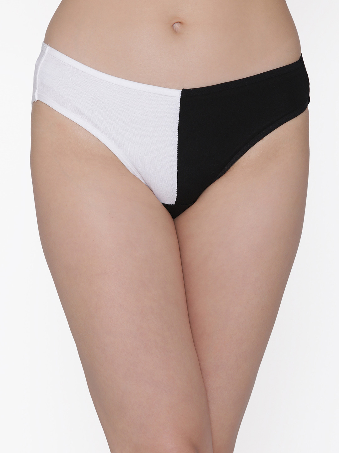 

Clovia Women Black & White Colourblocked Bikini Briefs PN3205P13XL