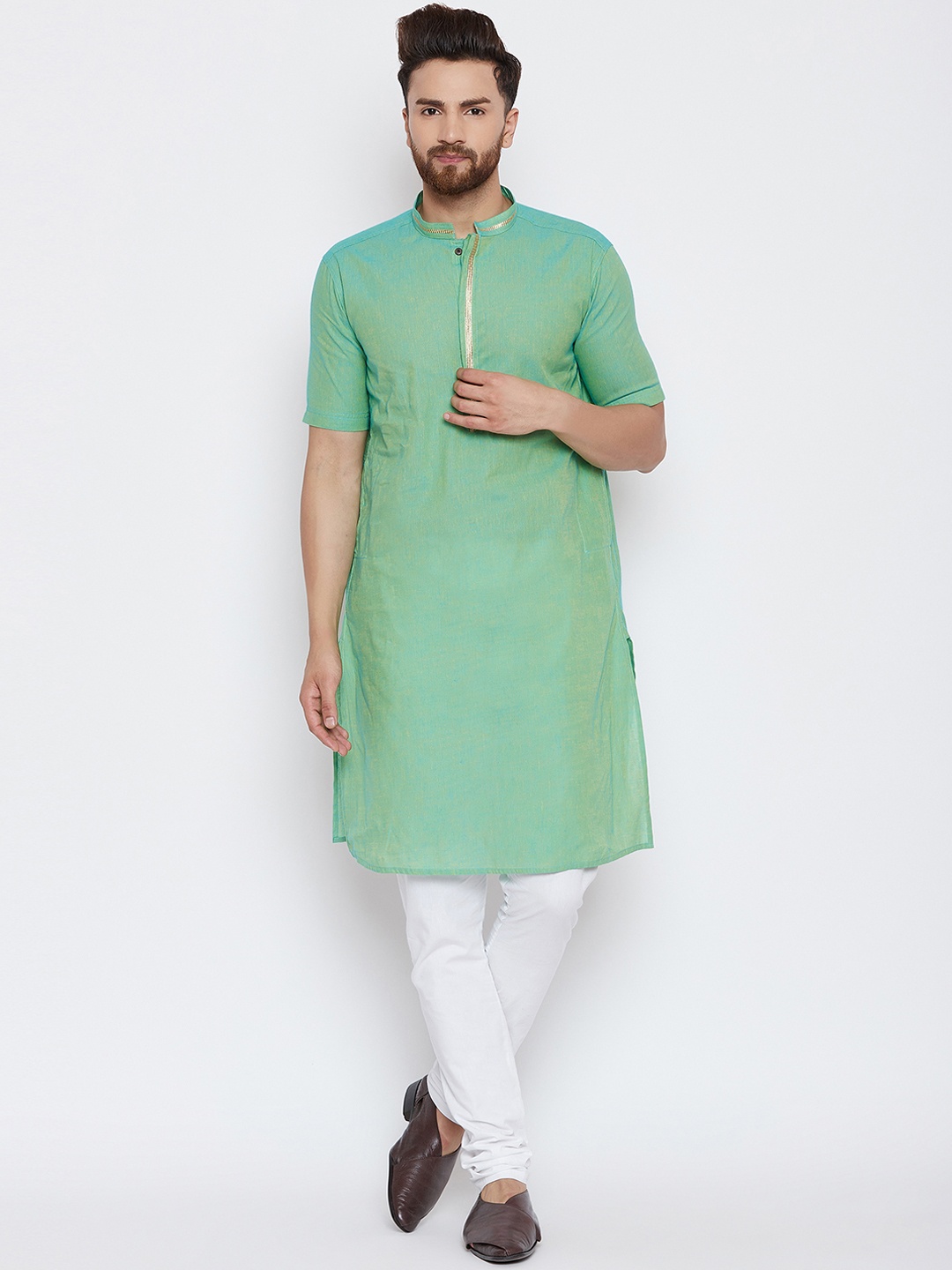 

even Men Green & White Solid Kurta with Pyjamas
