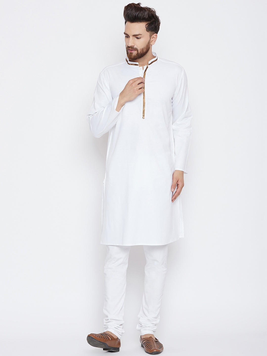 

even Men White Solid Kurta with Pyjamas
