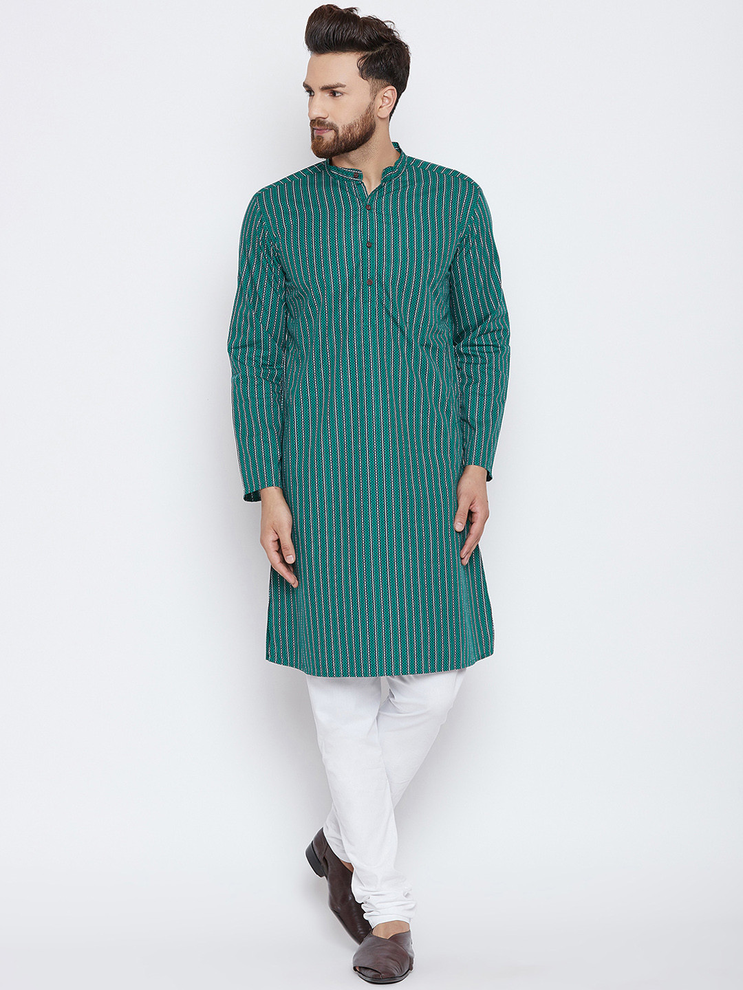 

even Men Green Striped Kurta with Trousers