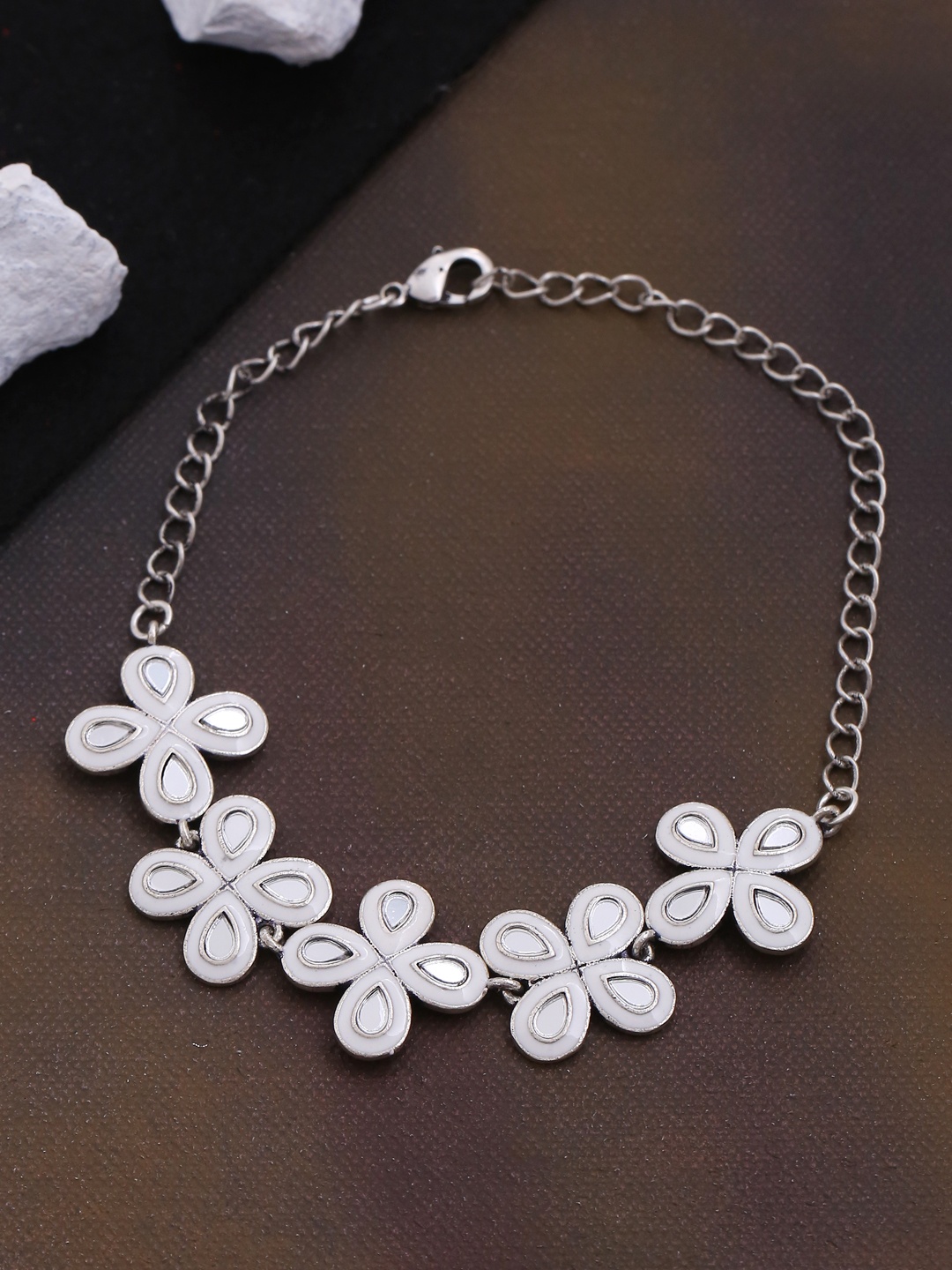 

Voylla Silver-Toned Silver-Plated Oxidised Link Bracelet