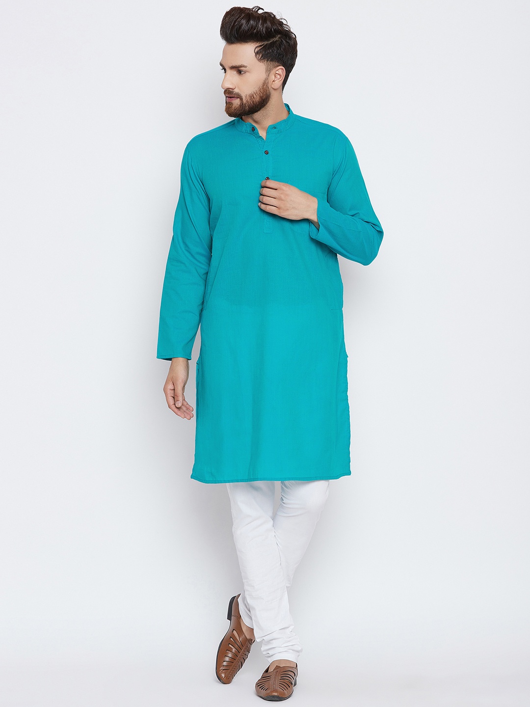 

even Men Turquoise Blue & White Solid Kurta with Pyjamas