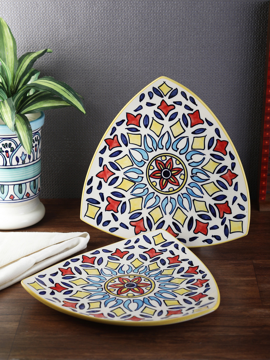 VarEesha Off-White & Yellow Printed Ceramic Plates