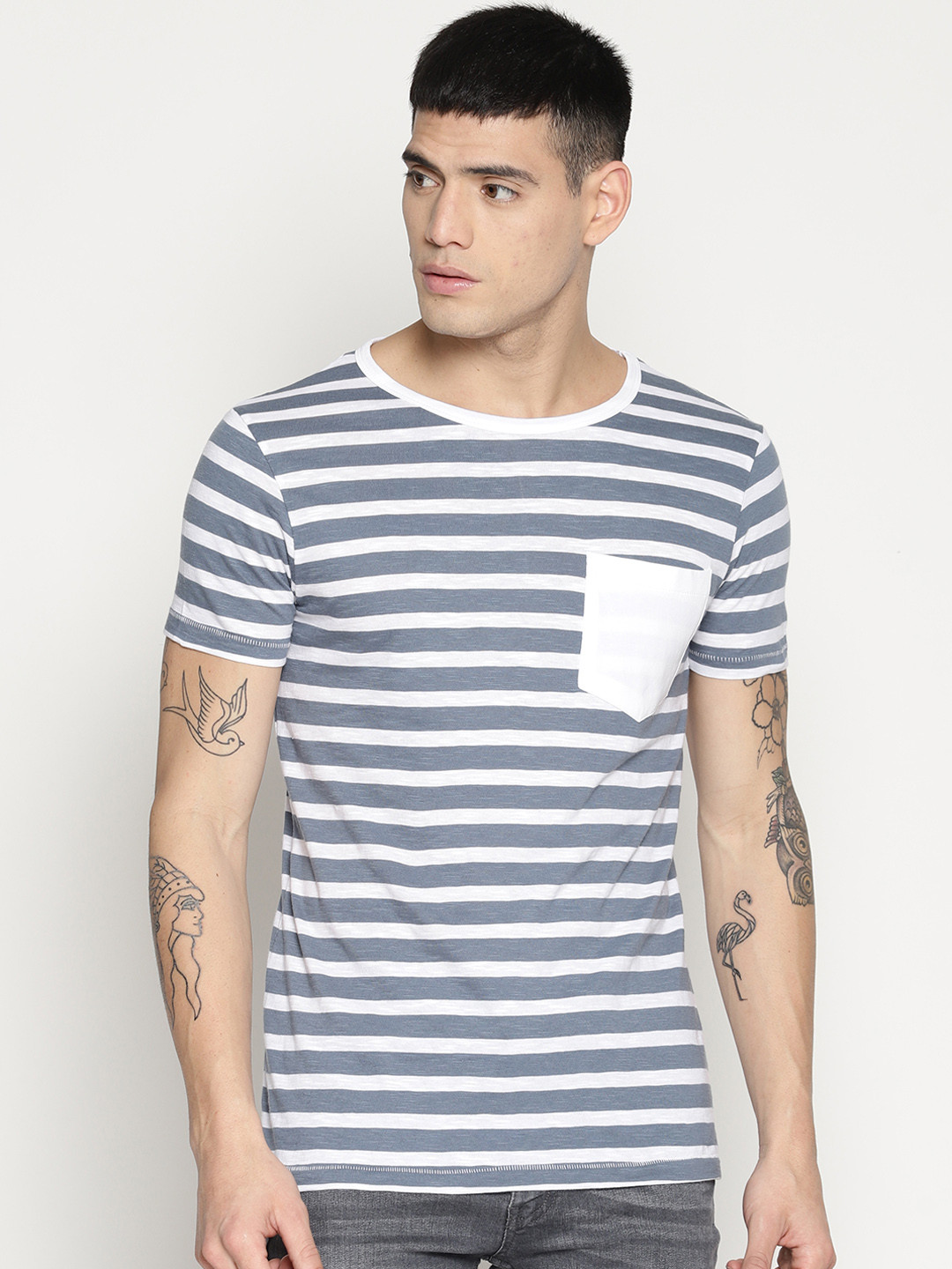 

IMPACKT Men Blue Striped Round Neck T-shirt