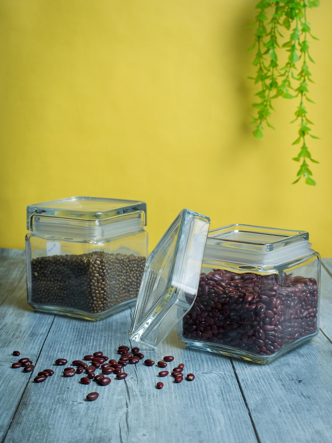 

Pasabahce Set of 2 Transparent Glass Jars With Lids 750 ml