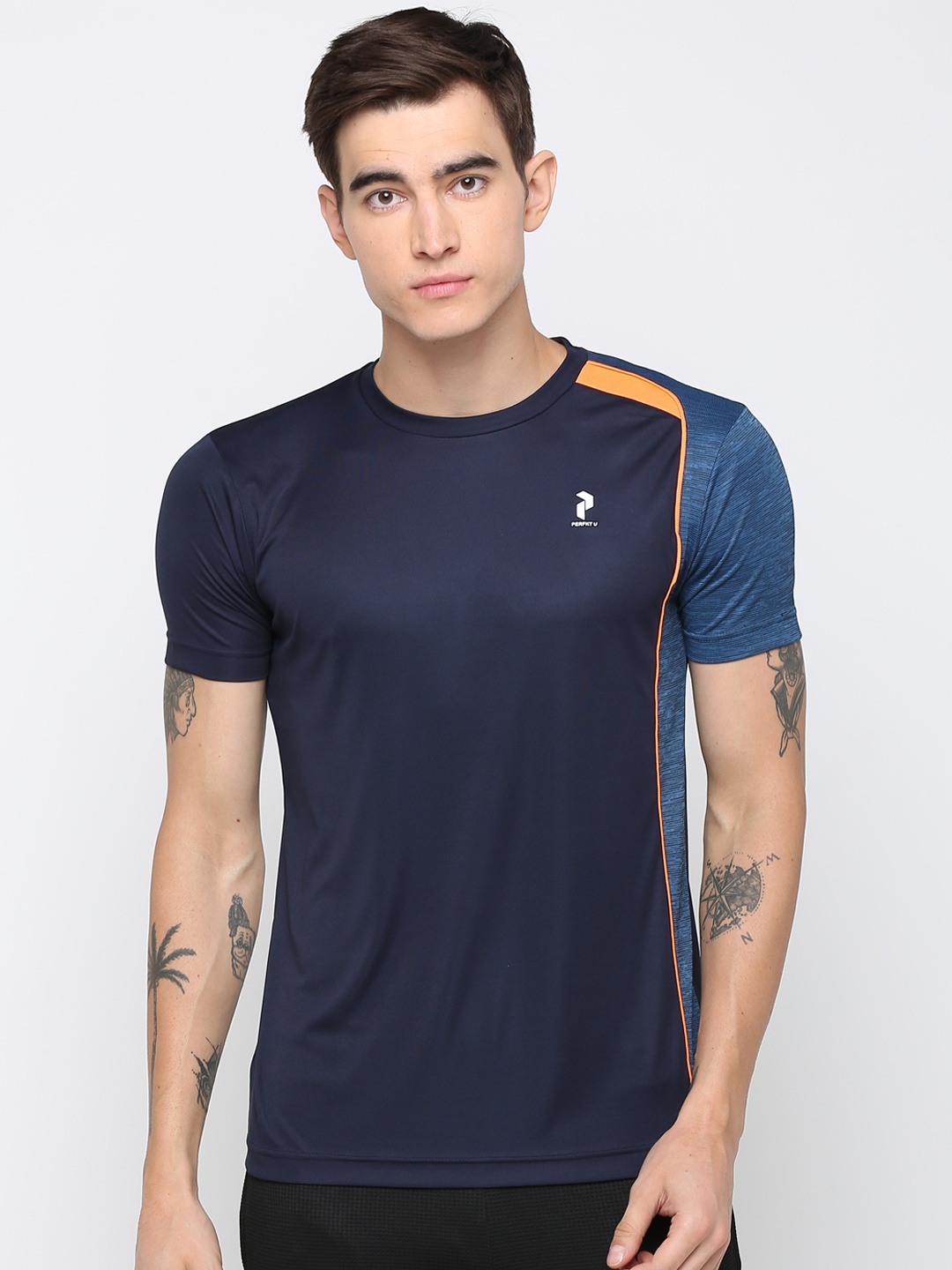 

PERFKT-U Men Navy Blue Solid Round Neck T-shirt