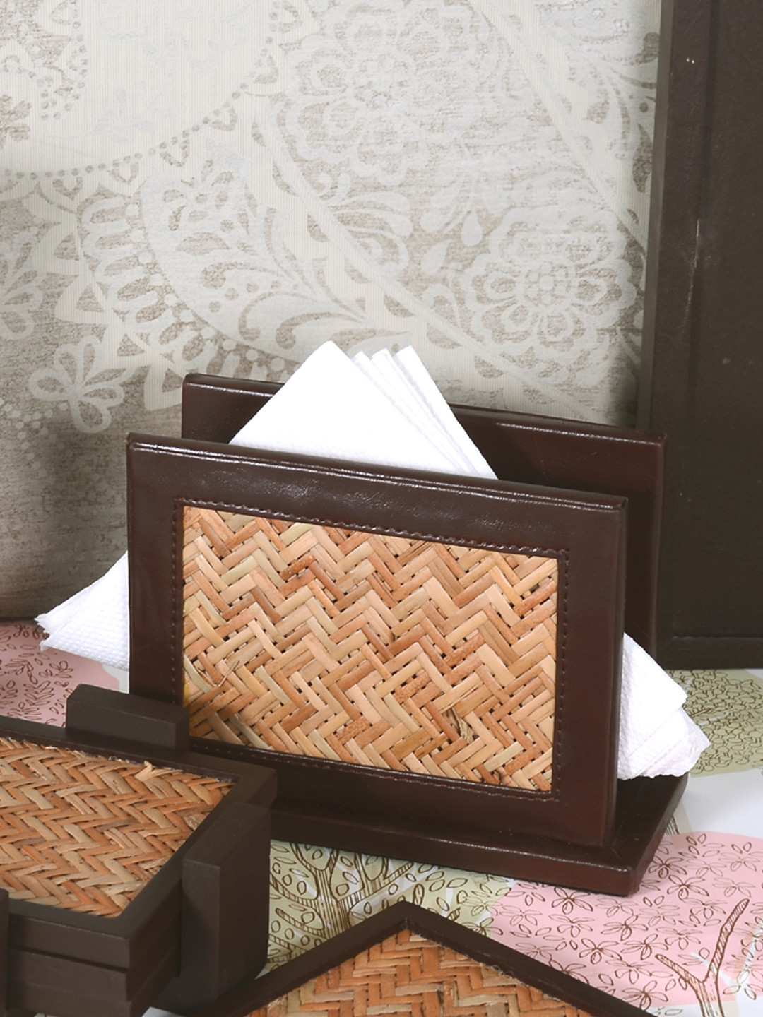 

VarEesha Brown Textured Ethnic Bamboo Wooden Tissue Holder