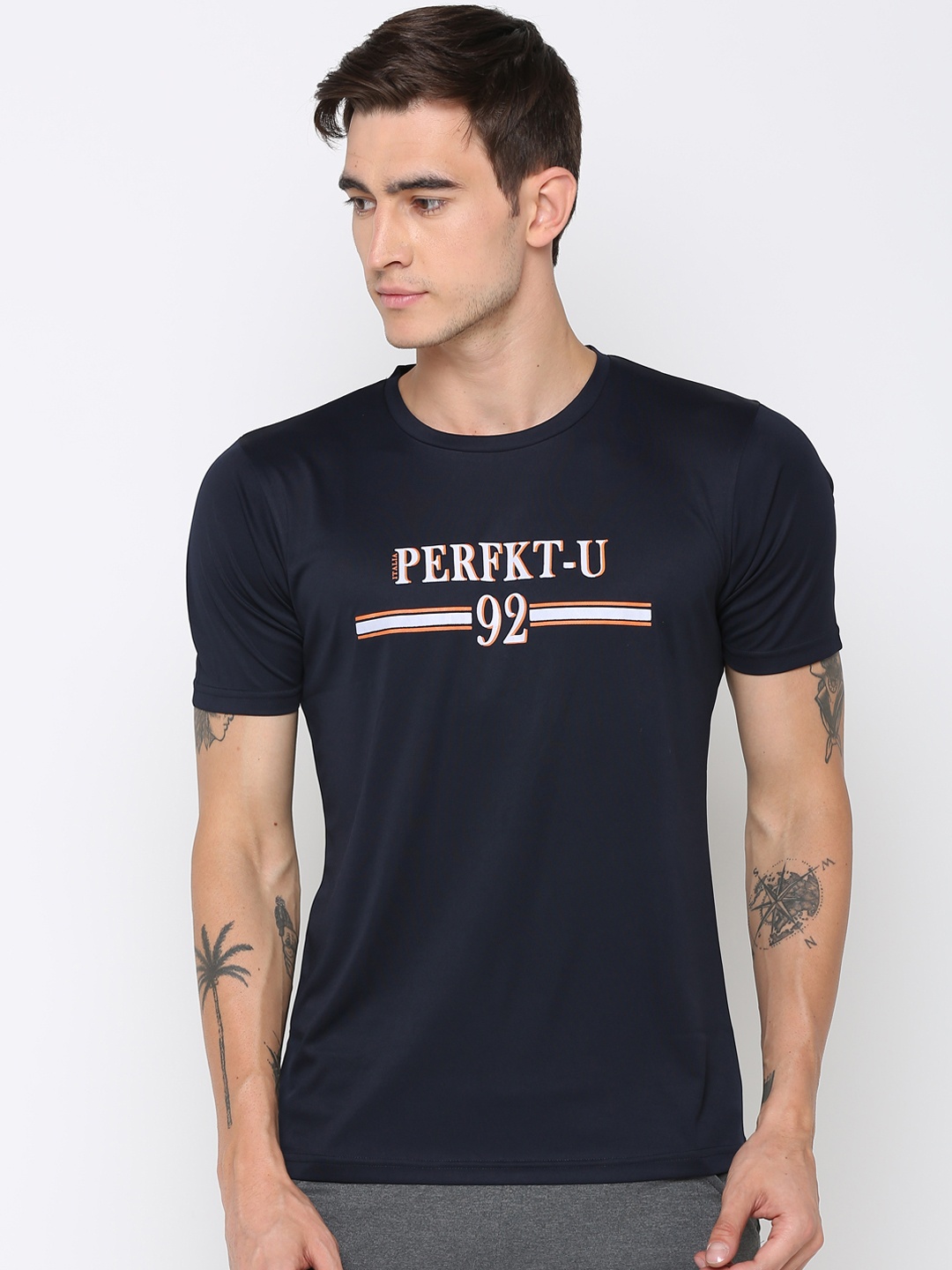 

PERFKT-U Men Navy Blue Solid Round Neck T-shirt