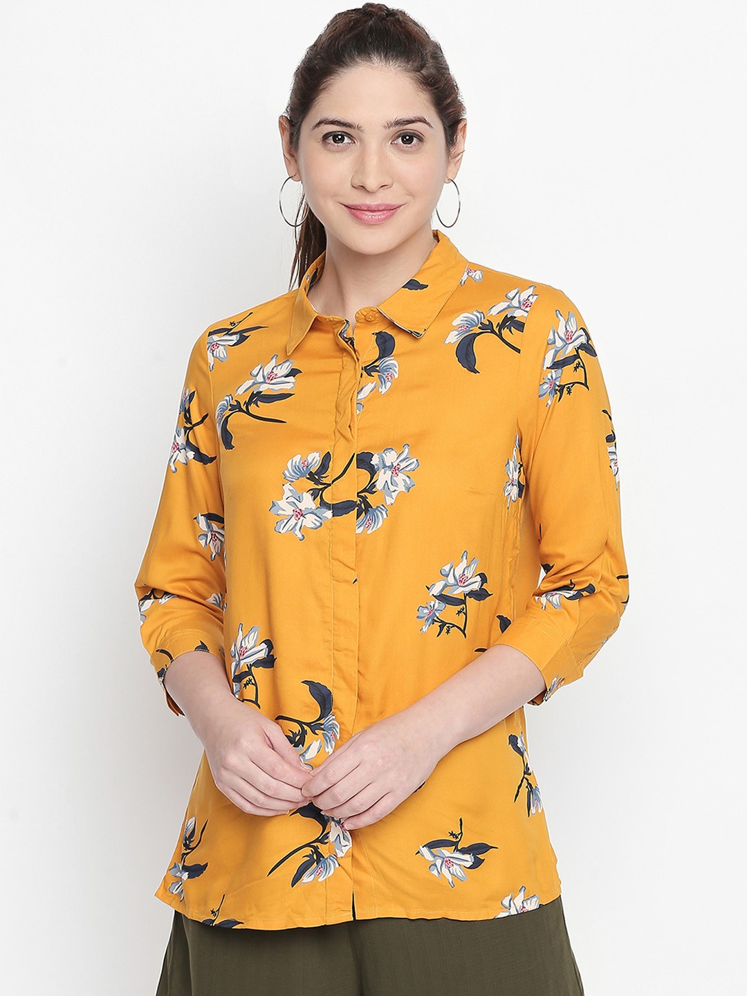 

Honey by Pantaloons Women Mustard Yellow Regular Fit Floral Printed Casual Shirt