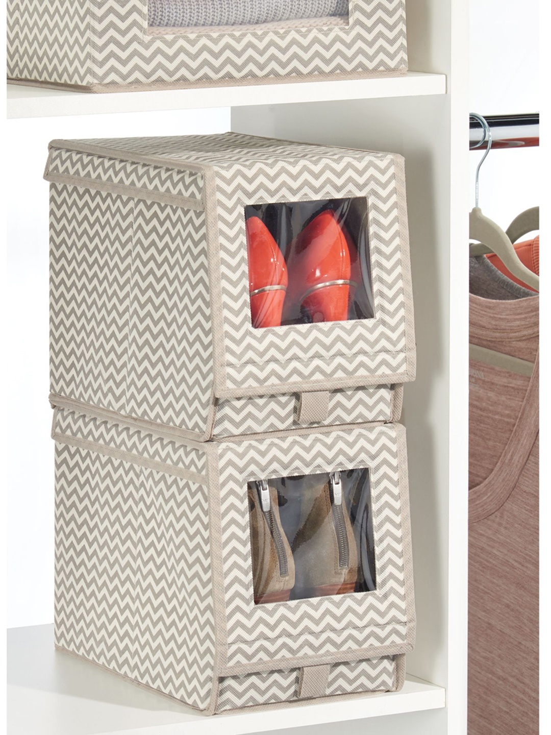 

INTERDESIGN Set of 2 Grey & White Striped Shoes Organiser