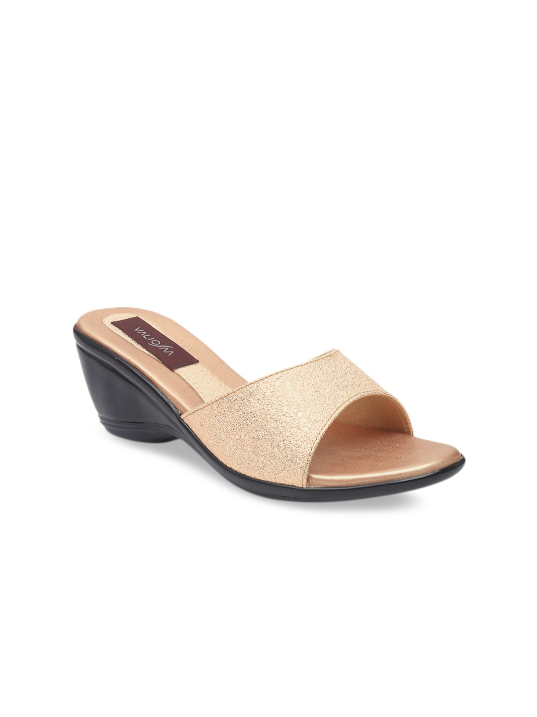 

VALIOSAA Women Rose Gold Solid Sandals