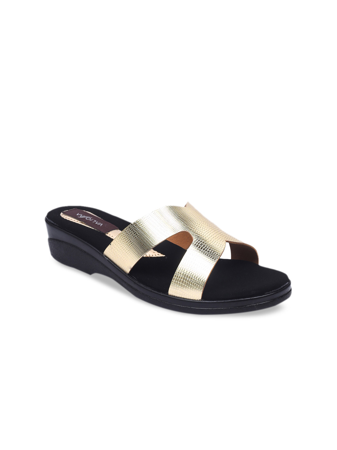 

VALIOSAA Women Gold-Toned Solid Sandals