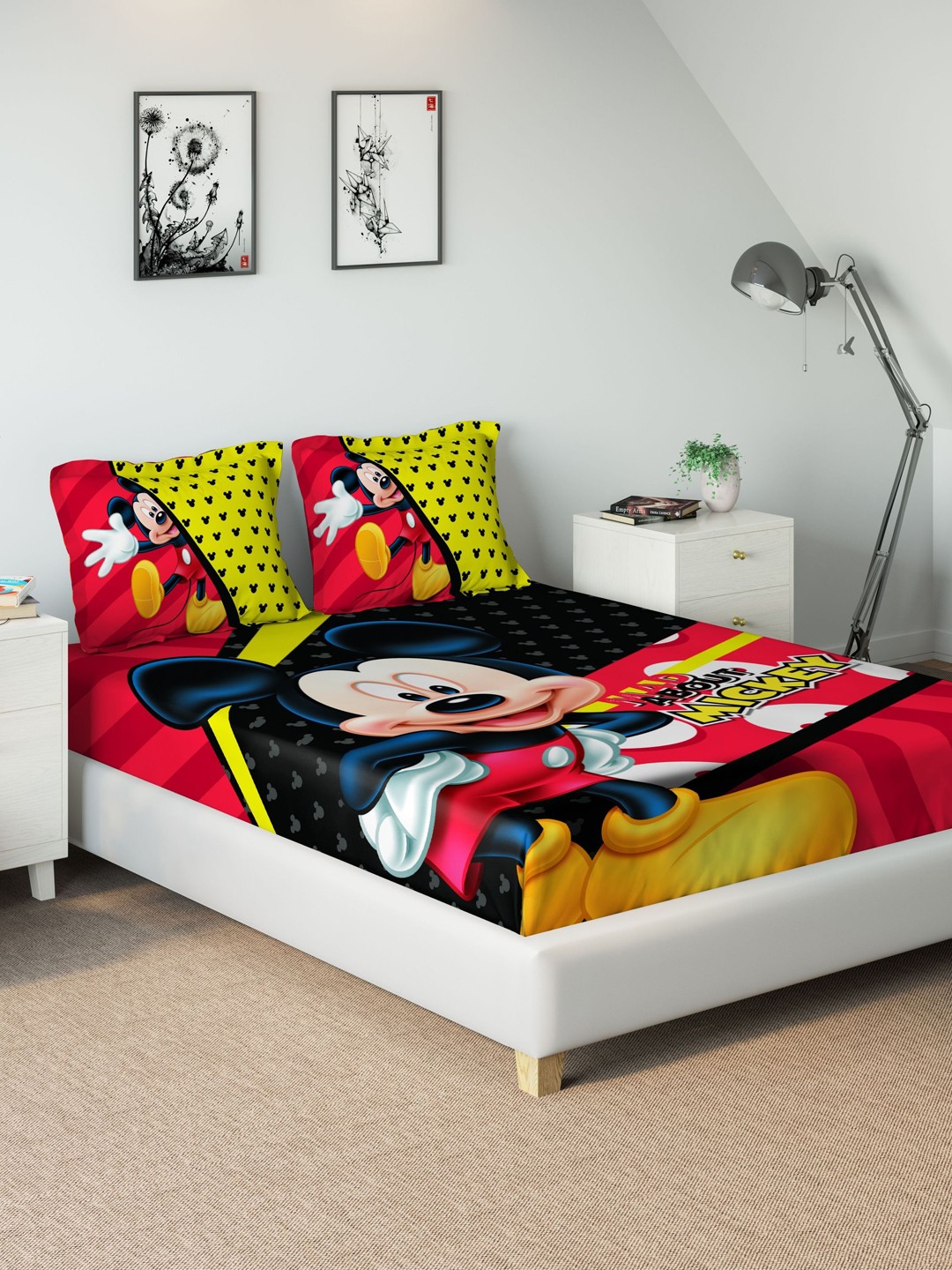 

DDecor Red & Yellow Cartoon Characters 180 TC Cotton 1 Queen Bedsheet with 2 Pillow Covers
