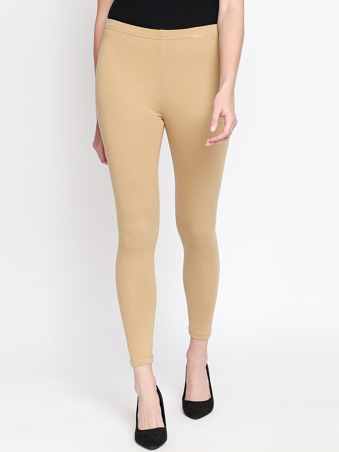 

RANGMANCH BY PANTALOONS Women Gold-Toned Solid Ankle-Length Leggings