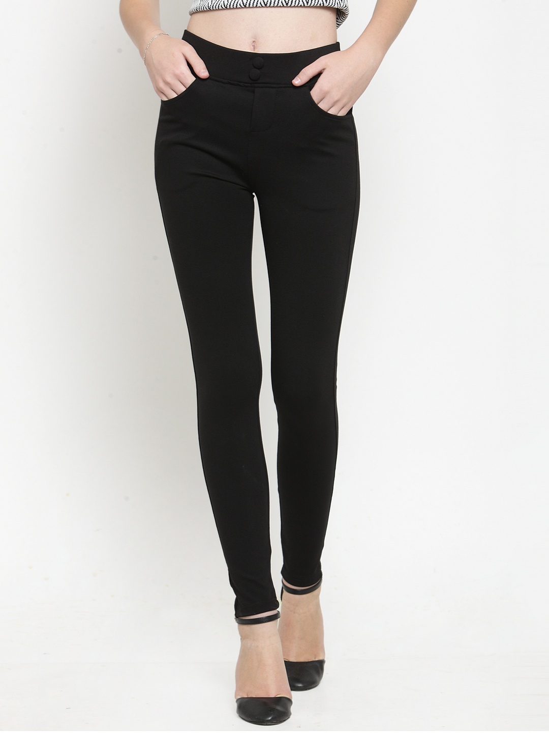 Clora Creation Women Black Solid Skinny-Fit Jeggings