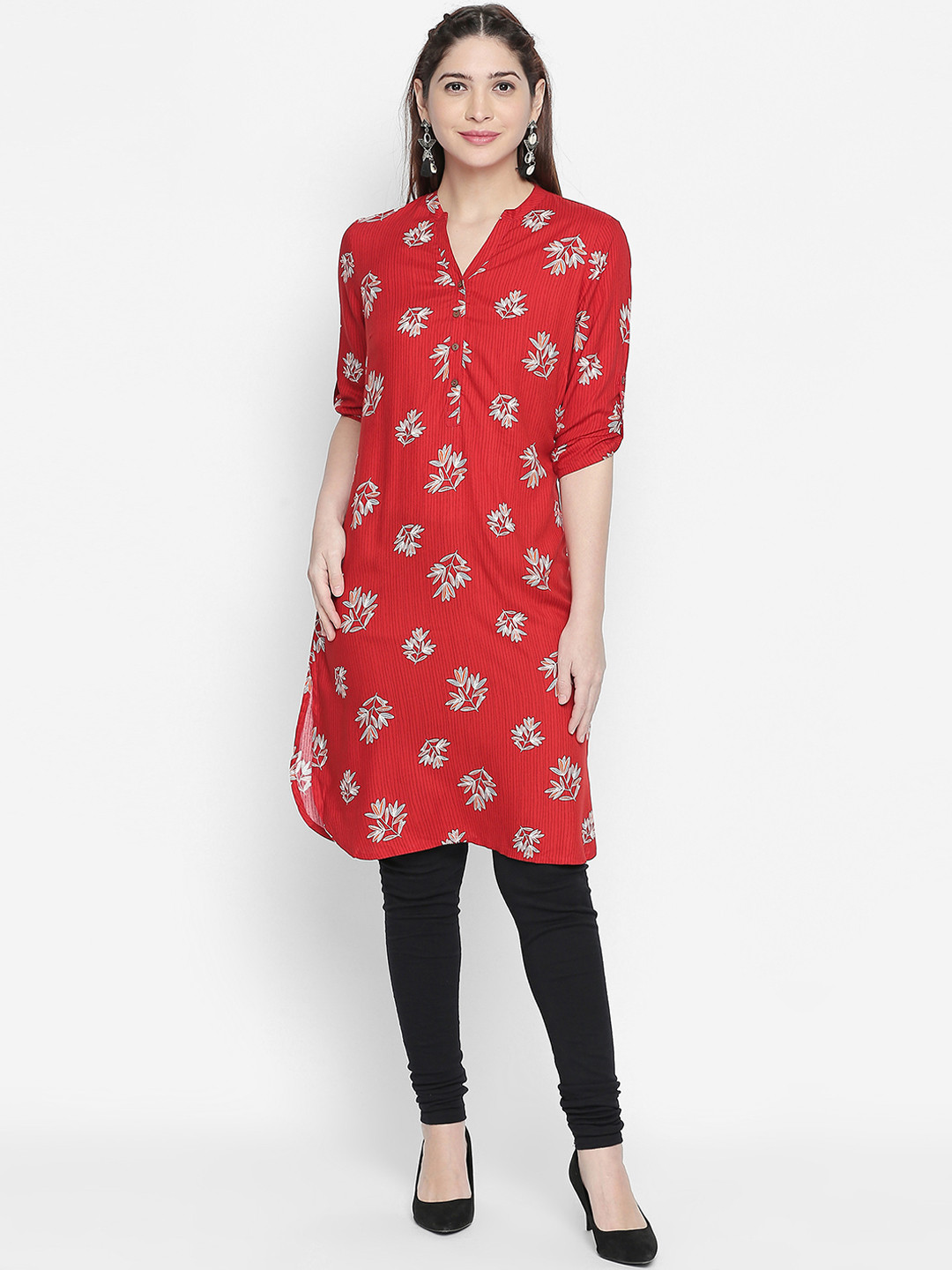 

RANGMANCH BY PANTALOONS Women Red Printed Straight Kurta