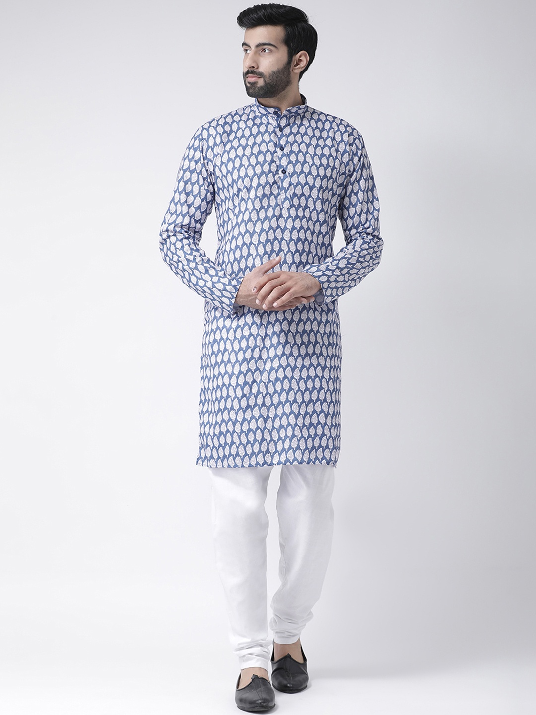 

Hangup Men Blue & White Printed Kurta with Pyjamas