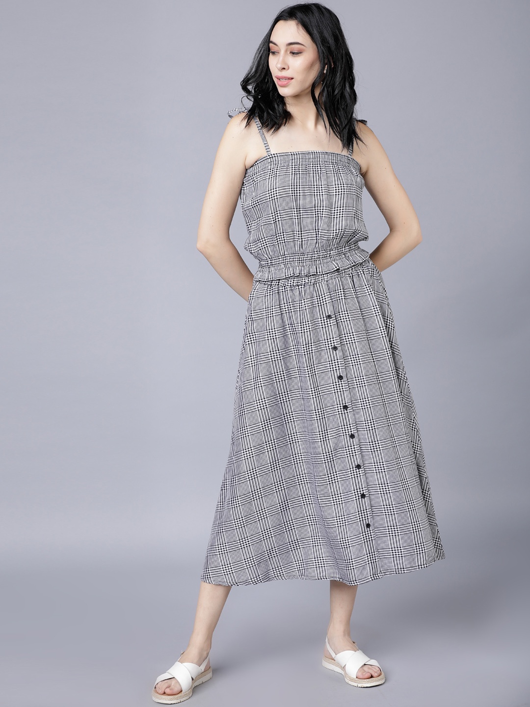 

Tokyo Talkies Grey Checked Two-Piece Dress, Black