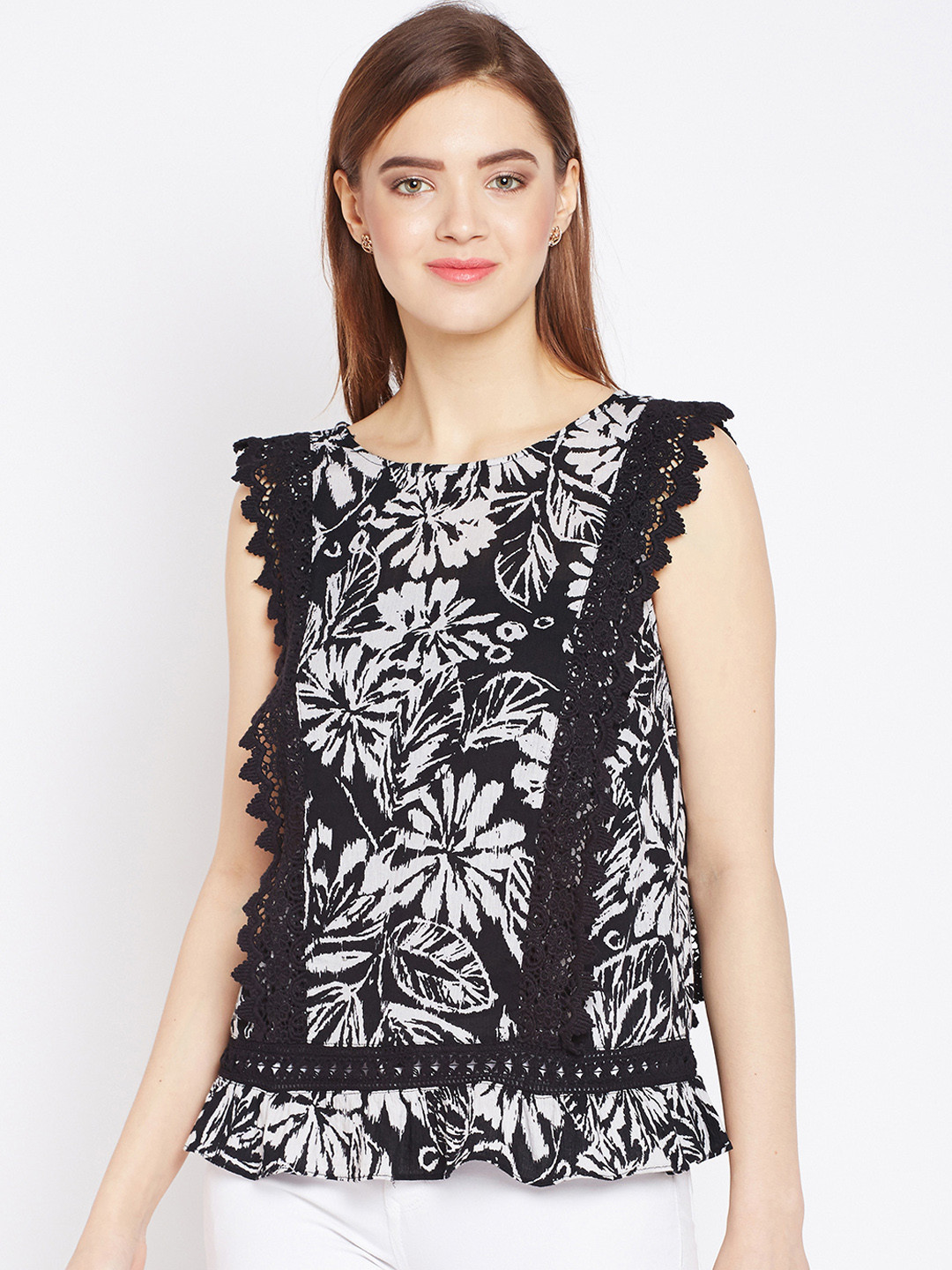 

Oxolloxo Women Black Printed Top