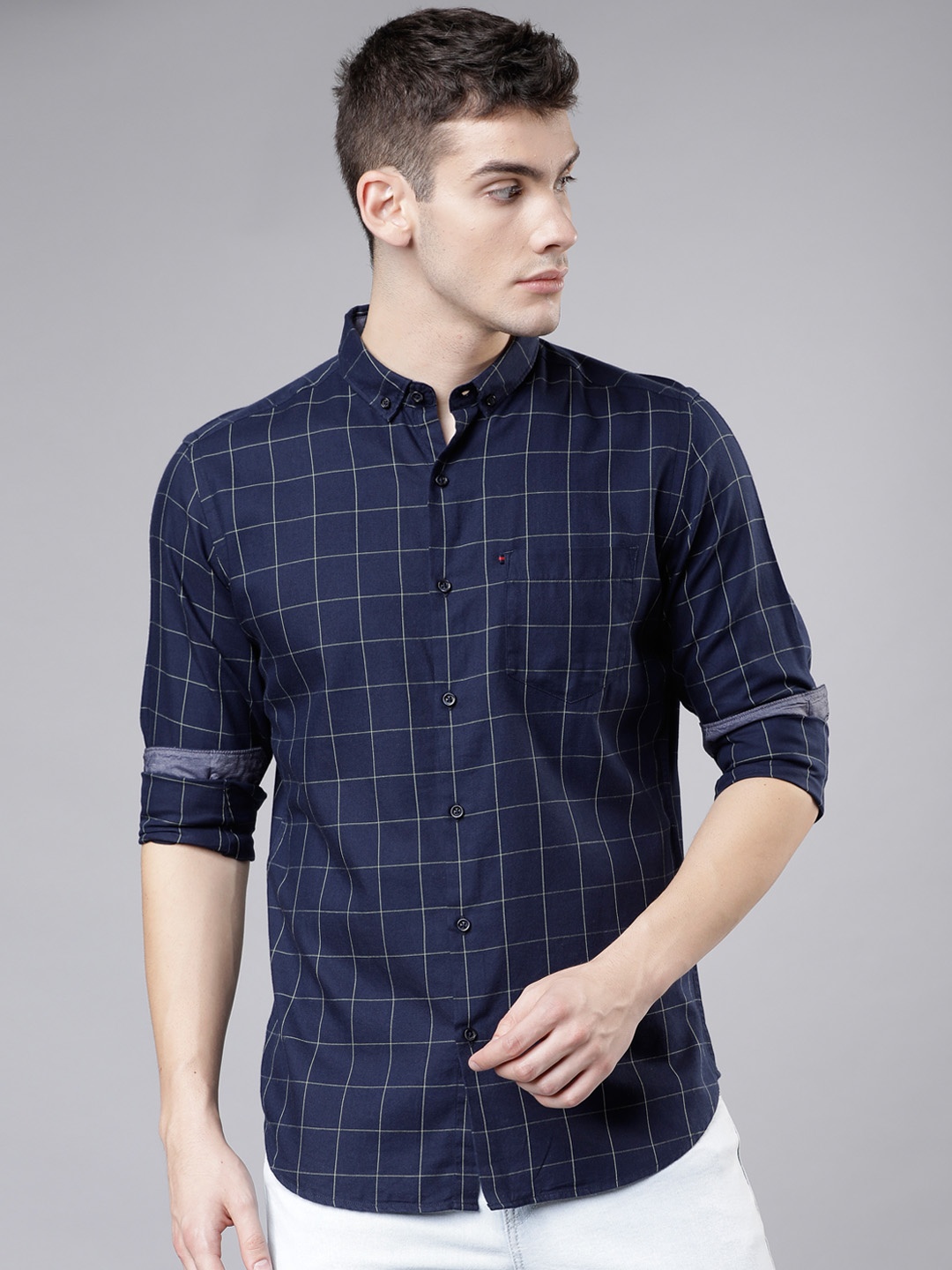 

Black coffee Men Navy Blue Slim Fit Checked Casual Shirt