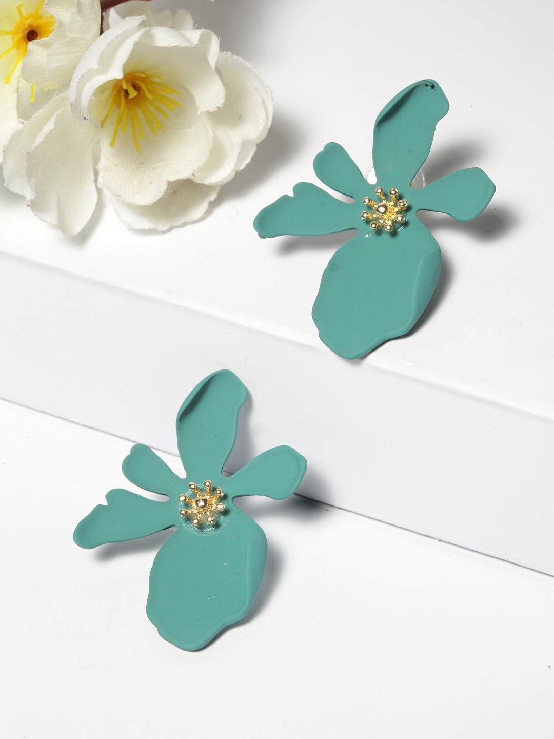 

AVANT-GARDE PARIS Gold-Plated & Green Floral Studs