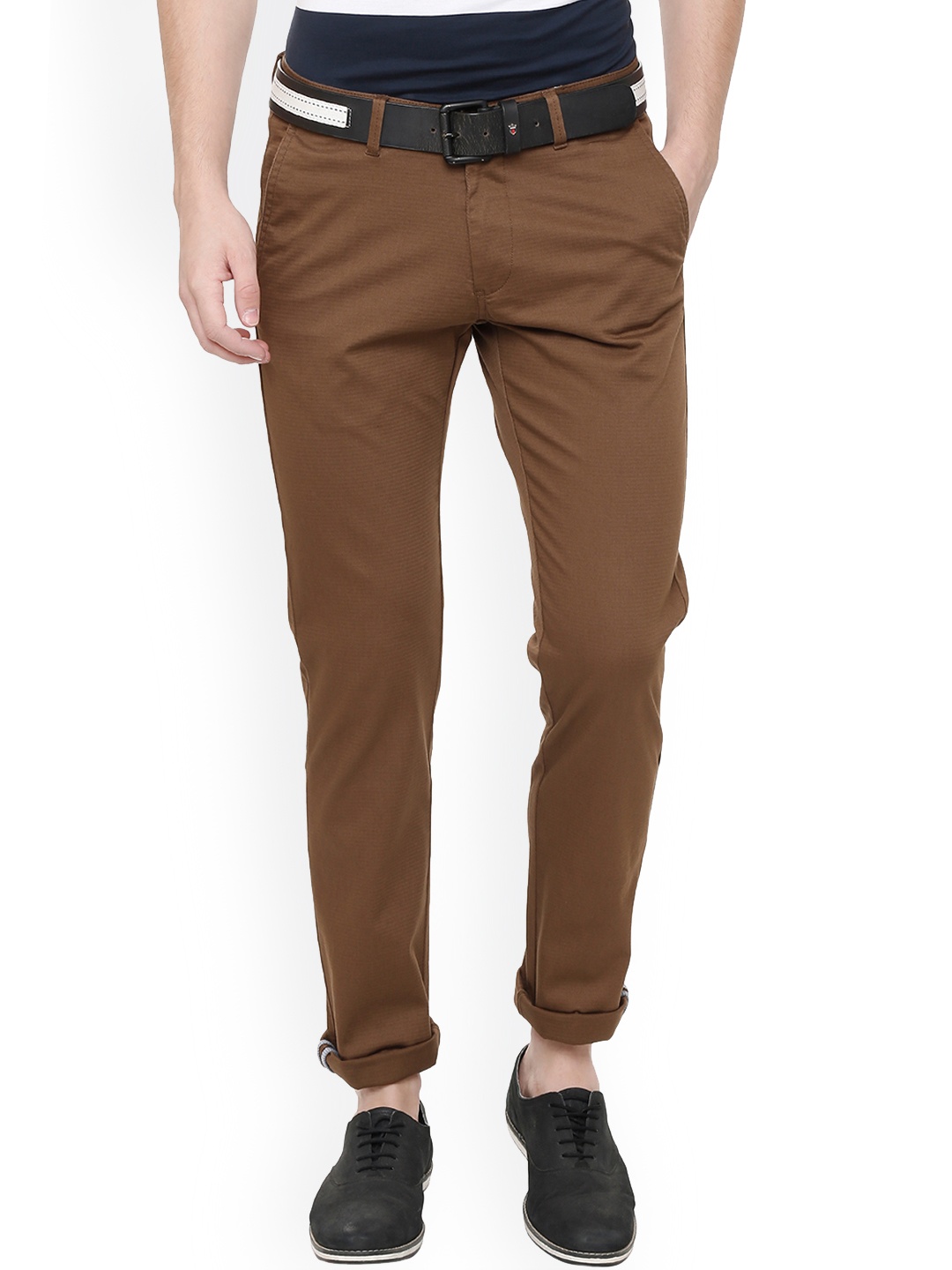 

Van Heusen Sport Men Brown Slim Fit Solid Regular Trousers