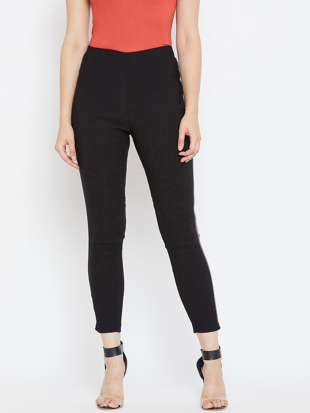 

Bitterlime Women Black Solid Treggings