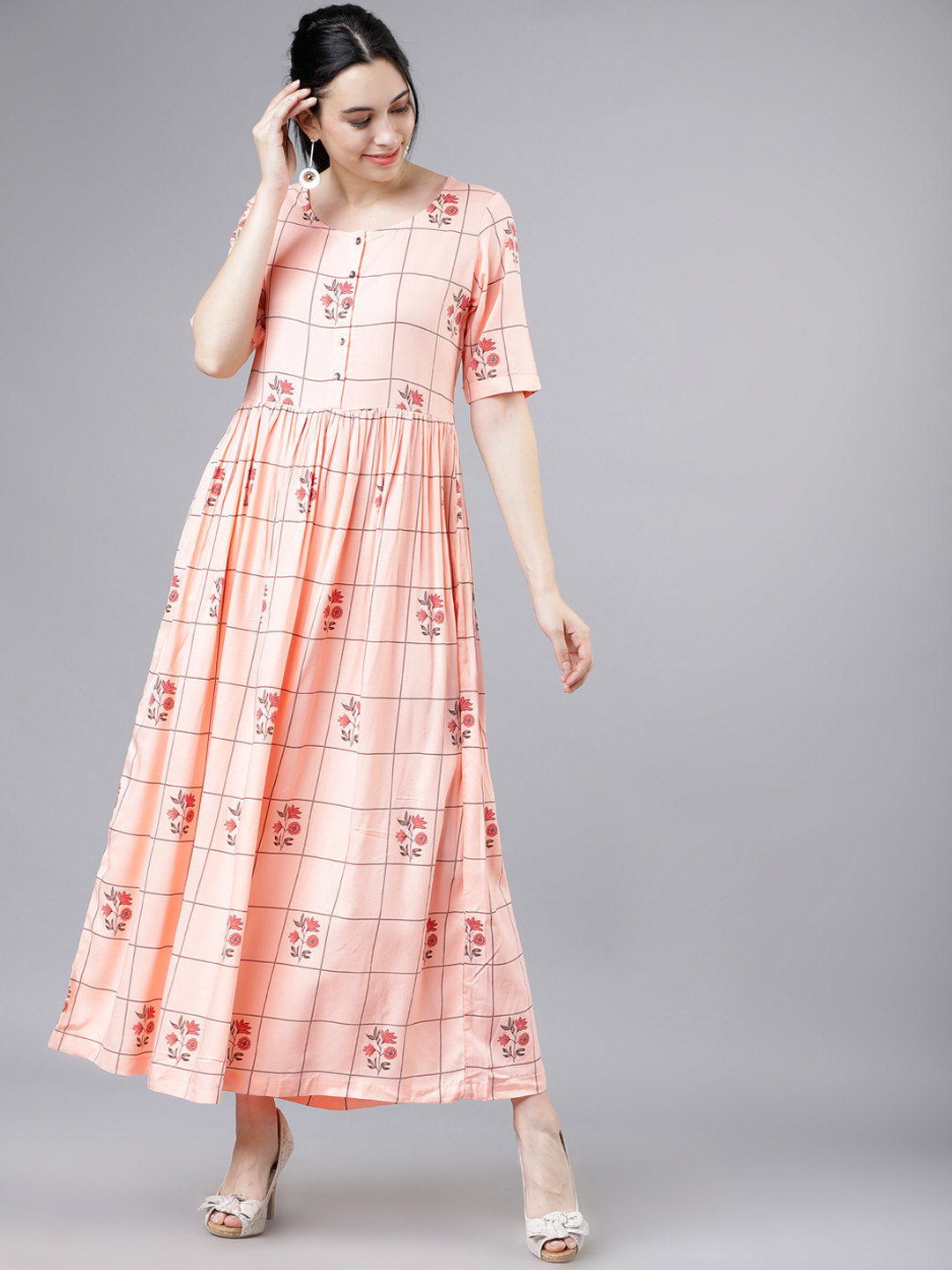 

Vishudh Women Peach-Coloured Checked Maxi Dress