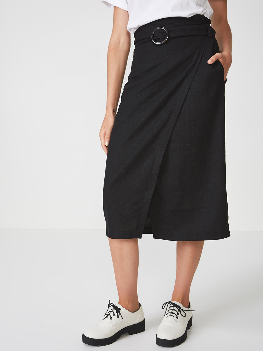 

COTTON ON Women Black Solid Wrap Midi Skirt