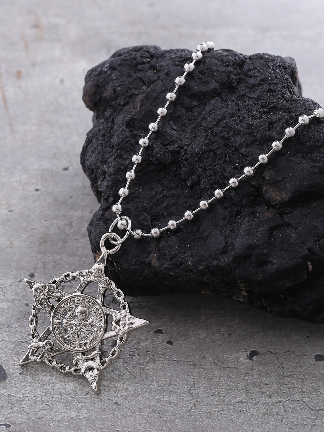 

Dare by Voylla Men Silver-Plated Handcrafted Pendant with Chain