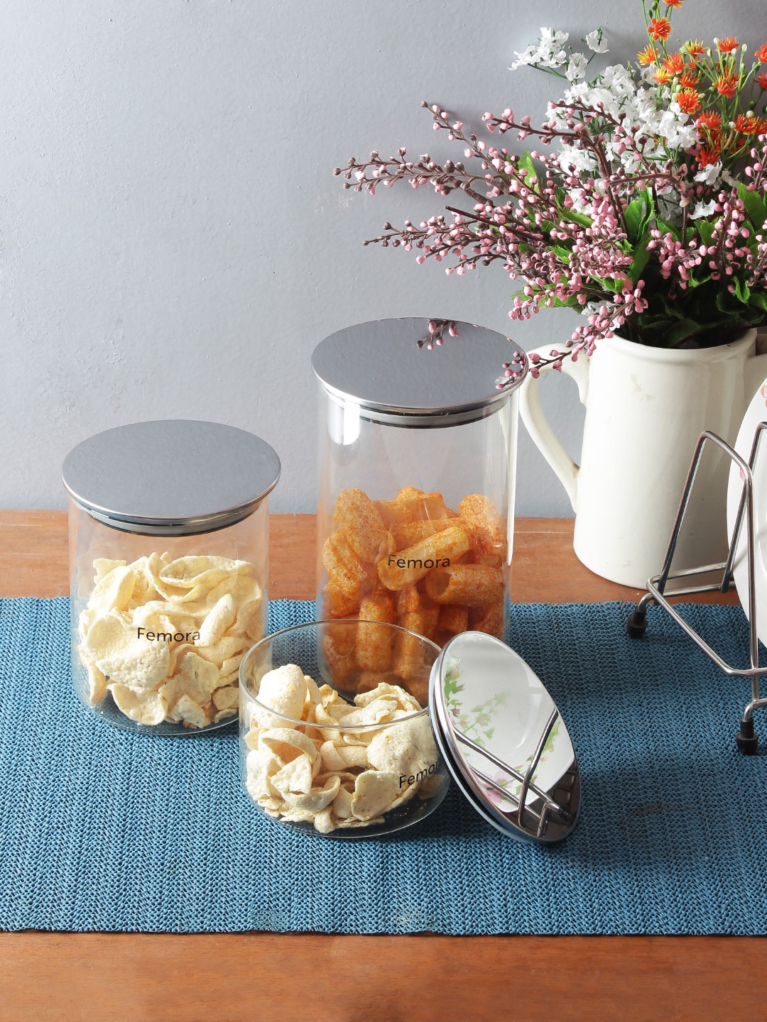 

Femora Set of 3 Transparent Jars with Lids