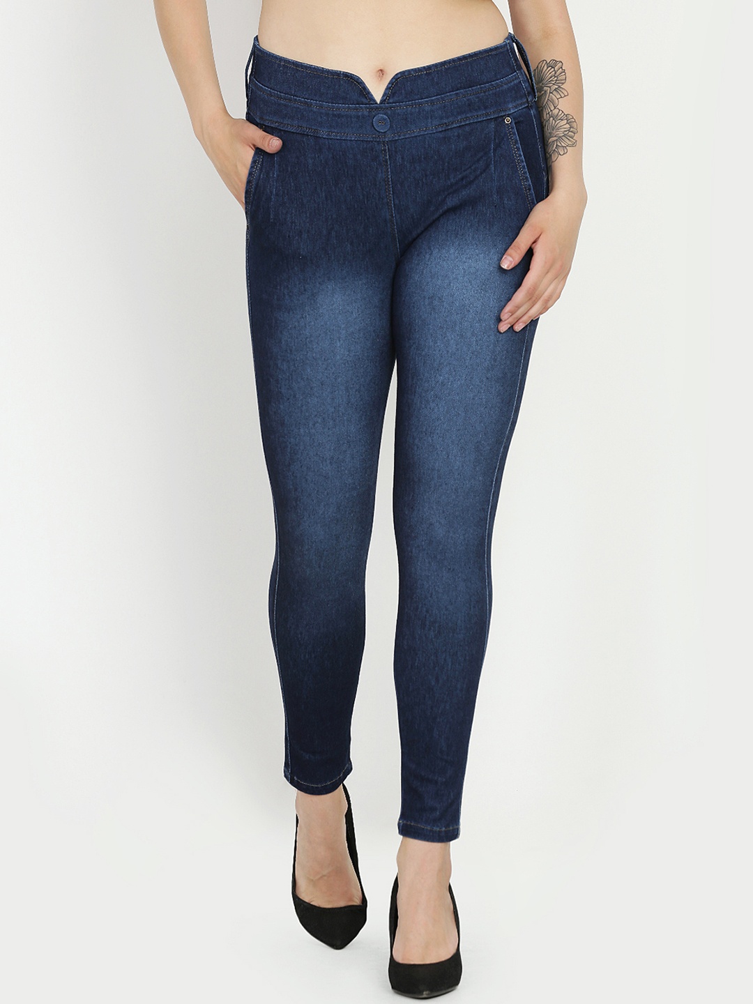 Westwood Women Blue Washed Jeggings