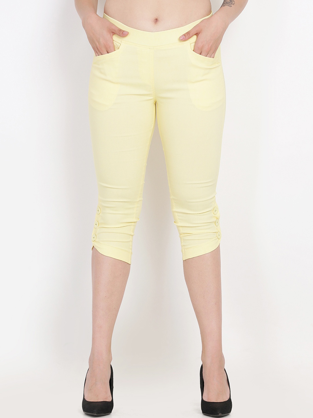 

Westwood Women Yellow Solid Skinny Fit Capris