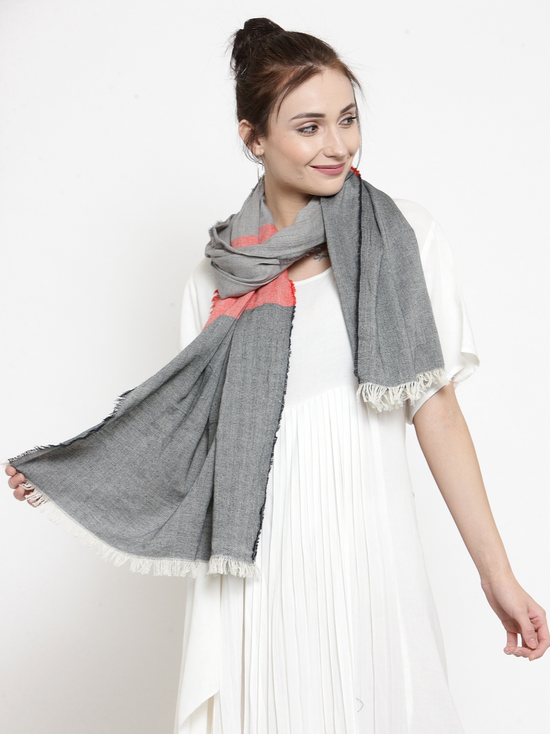 

J Style Women Grey Solid Stole, Fluorescent green