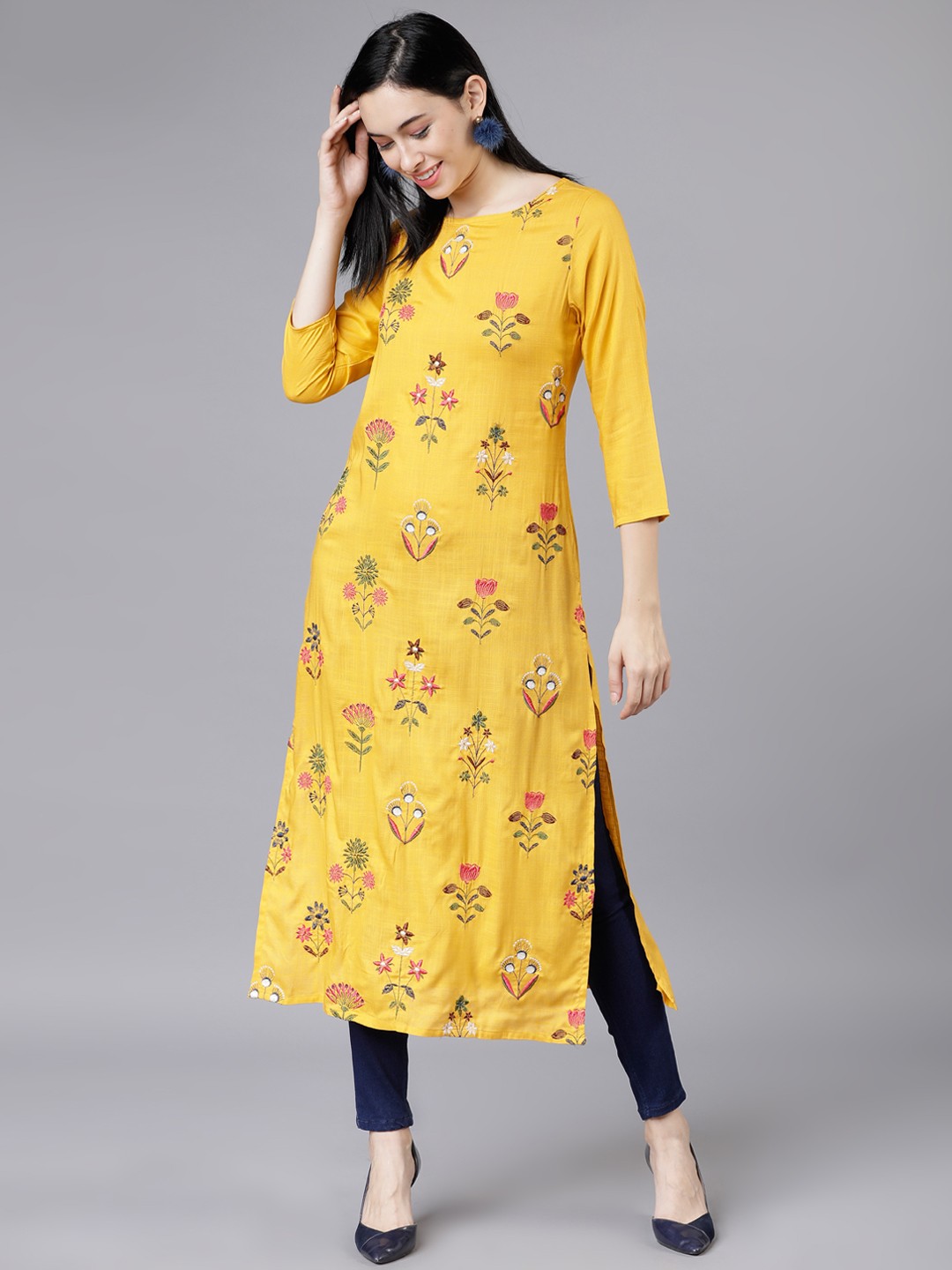 

Vishudh Women Mustard Yellow Printed Straight Kurta