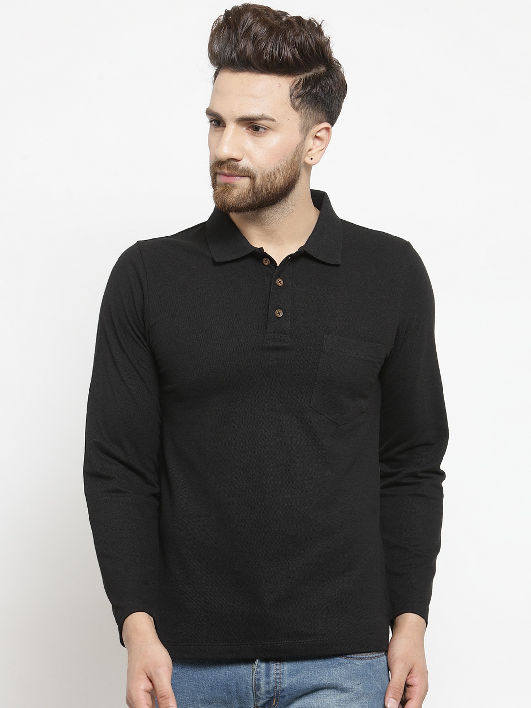 

Kalt Men Black Solid Polo Collar T-shirt