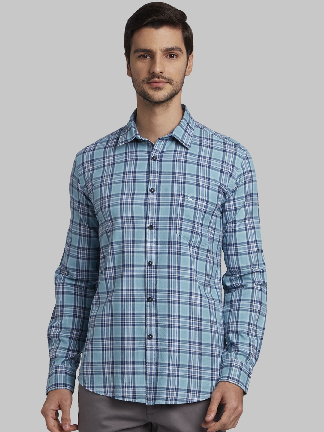 

Parx Men Blue Slim Fit Checked Casual Shirt