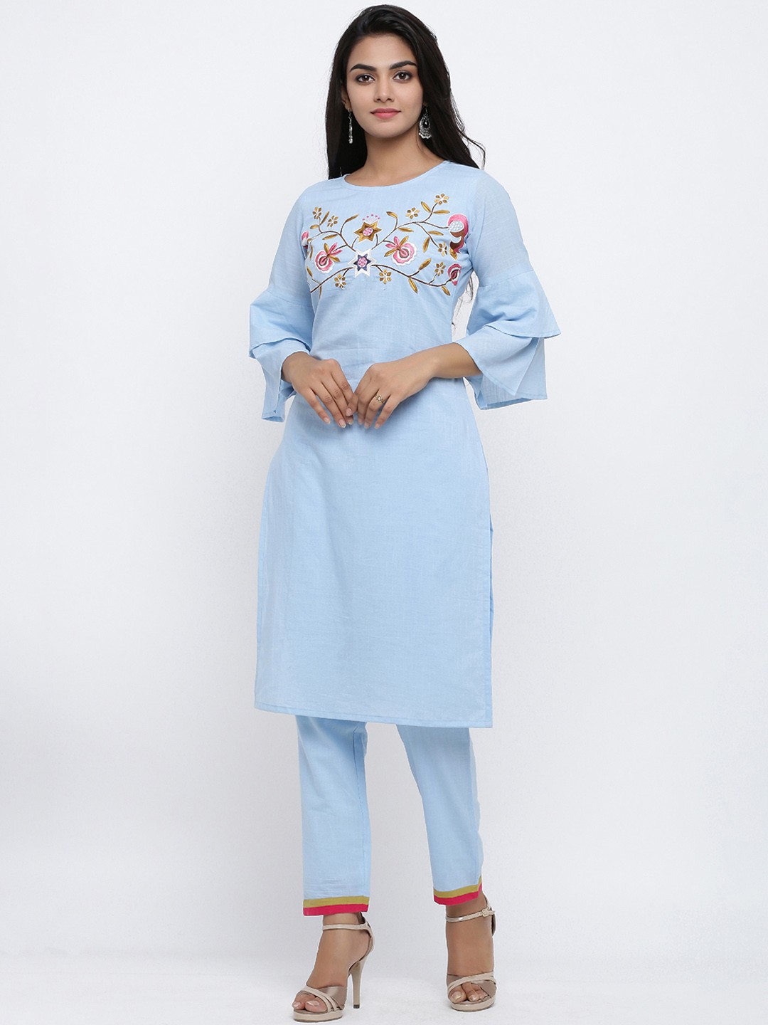 

YASH GALLERY Women Assorted Solid Kurta with Trousers