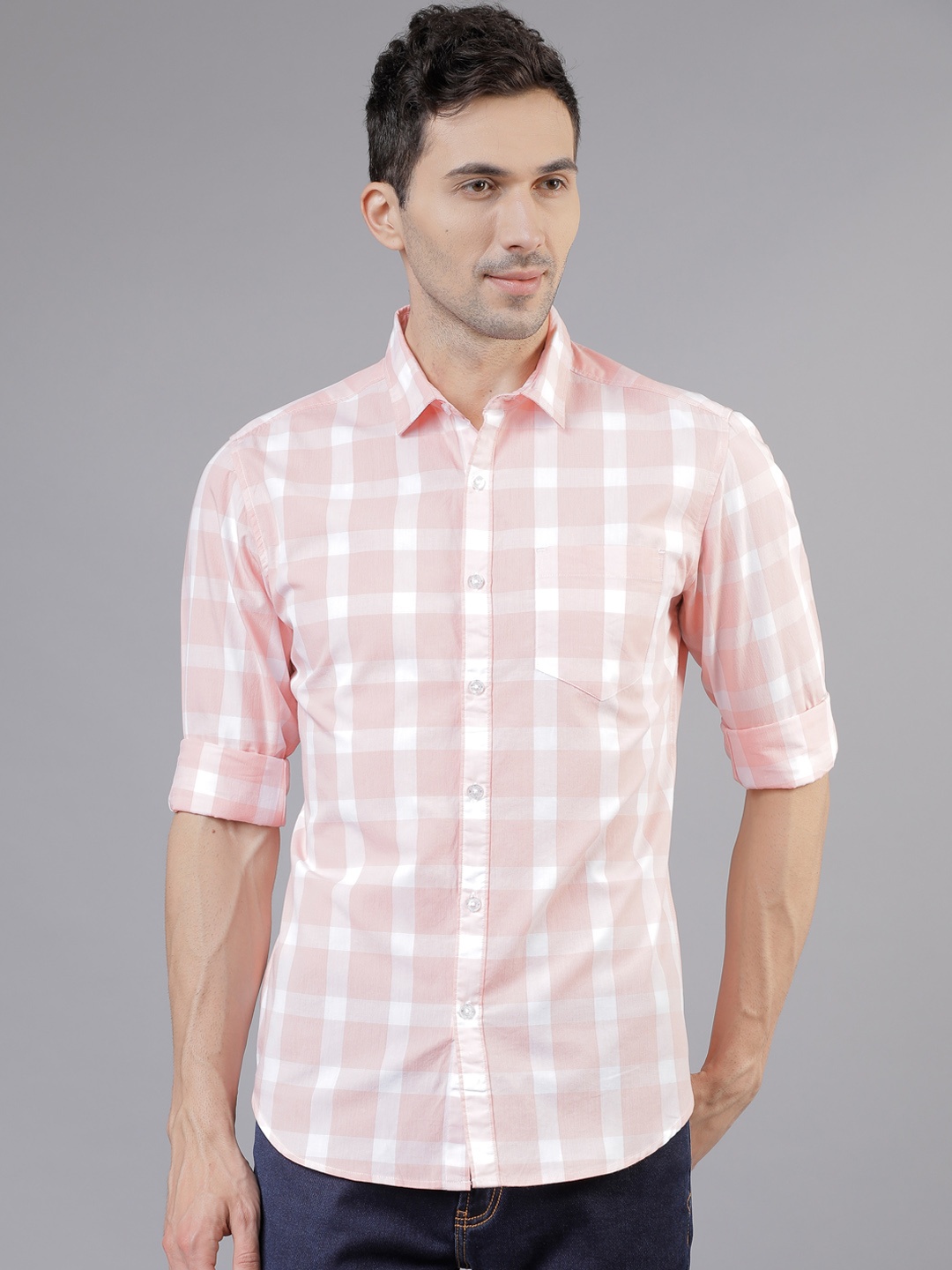 

HIGHLANDER Men White & Coral Slim Fit Checked Casual Shirt